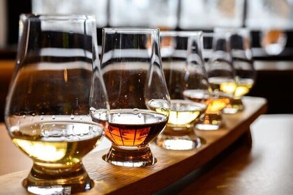 Whisky Tour Oban Glencoe Lochs Castle Private Tour from Edinburgh