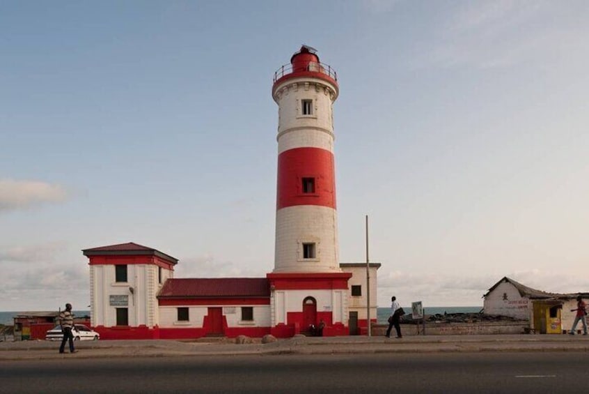 Explore the Vibrant City of Accra Half Day Tour 