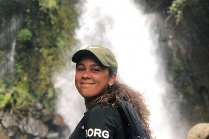Arusha Waterfalls,Coffee,Village Tour & Swing(all-inclusive)
