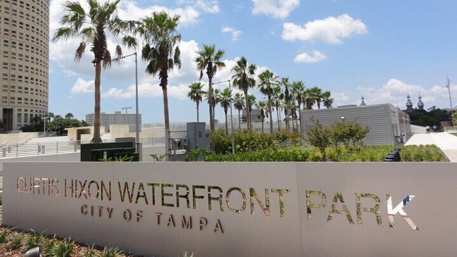 Tampa Scavenger Hunt: Blue Bay & Green Spaces
