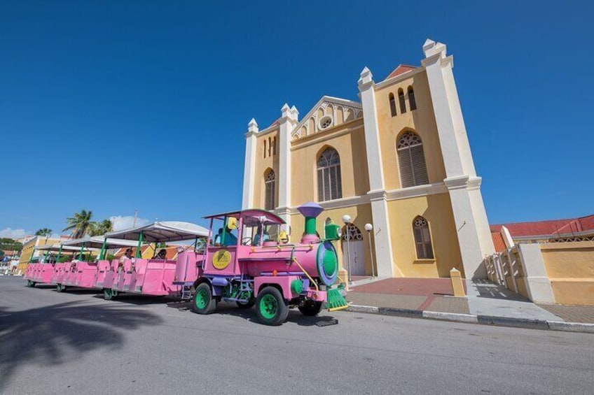 Trolley Train City Centre in Curacao