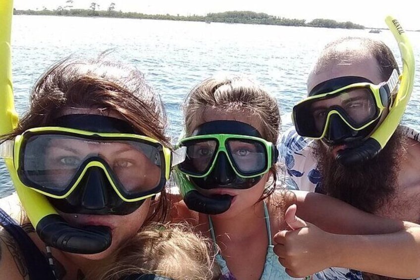 Shell Island Dolphin and Snorkel Boat Tour