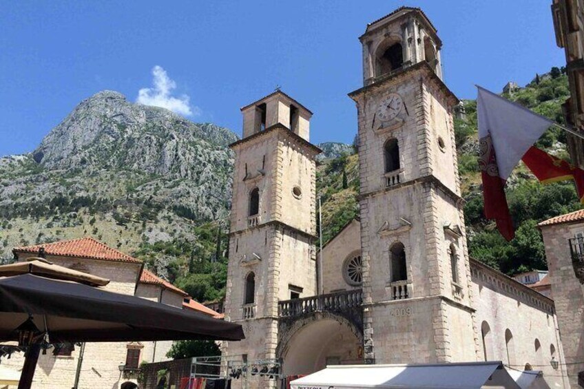 Montenegro Including Boat Cruise in Kotor Bay as option
