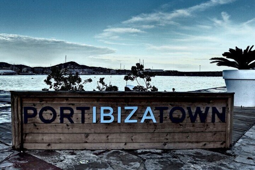 Ibiza Night Tour with Transfer to Dalt Vila and Free Time