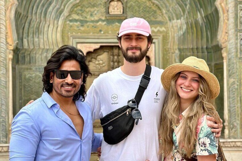 Jaipur Private Full Day City Tour with Pick Up and Drop Off