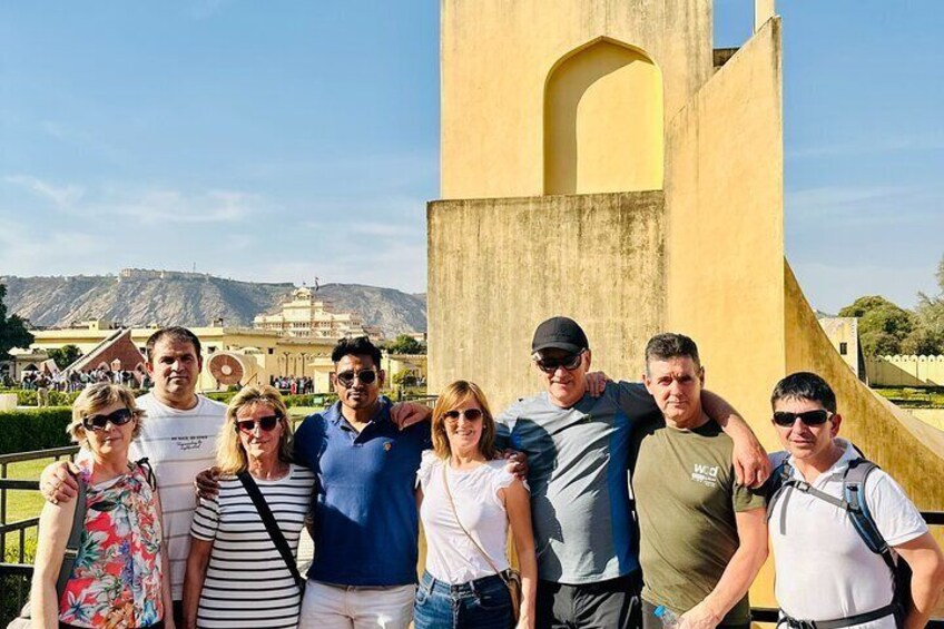 Jaipur Private Full Day City Tour with Pick Up and Drop Off