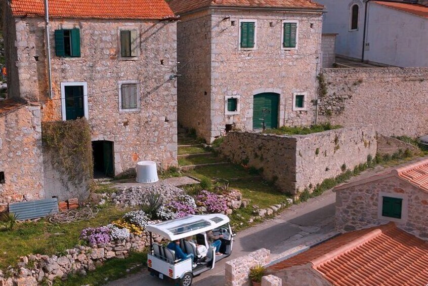Hvar Island Adventure Tour with Tuk Tuk
