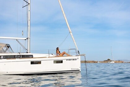 Private and exclusive sailing through the Bay of Palma and nearby coves