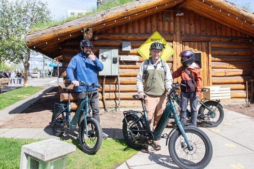 Bike and History Tour of Anchorage