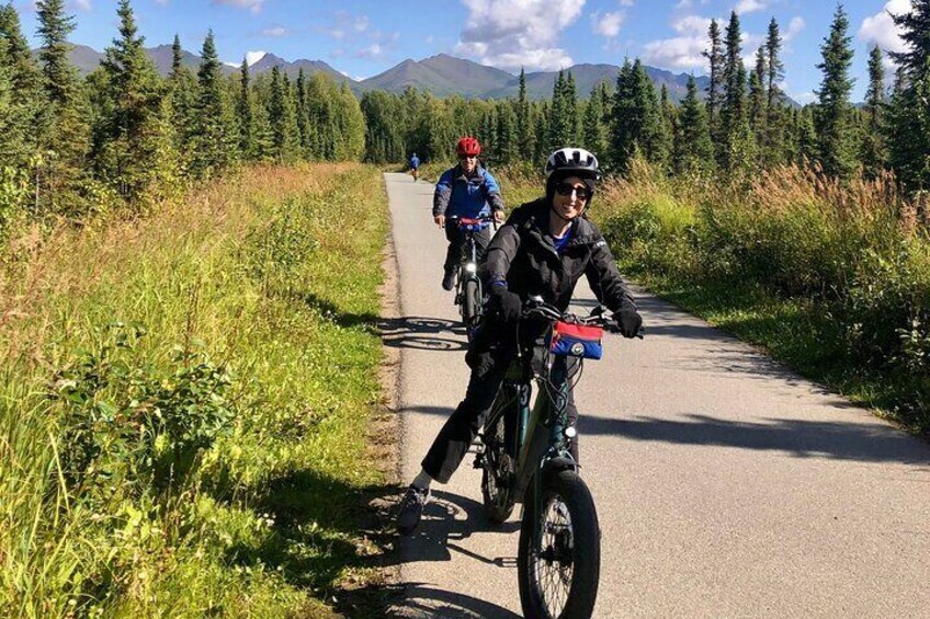 Bike and History Tour of Anchorage