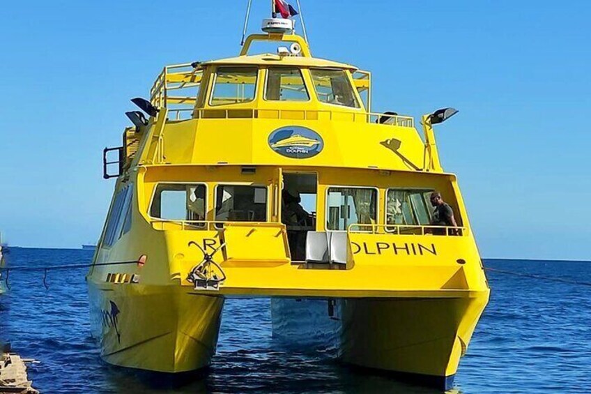 Full-Day Semi-Submarine Trip to Hola Hola Island from Hurghada