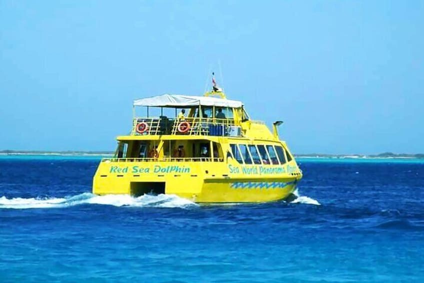 Hurghada snorkeling Semi-Submarine Trip, Island, Lunch & transfer