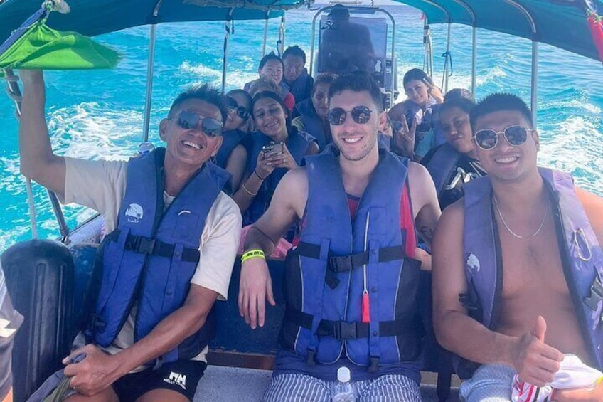 San Blas Island-Hopping : Full-Day Adventure from Panama City