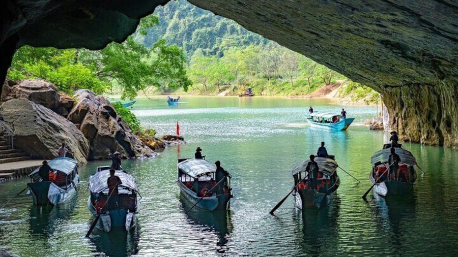 Da Nang & Hoi An to Phong Nha: Explore Phong Nha & Paradise Caves