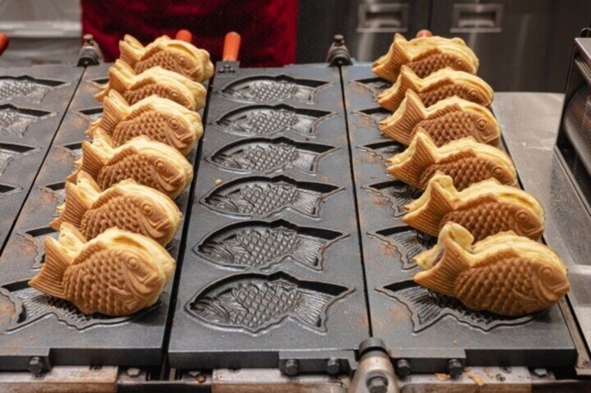 fish shape waffle add sweet red bean