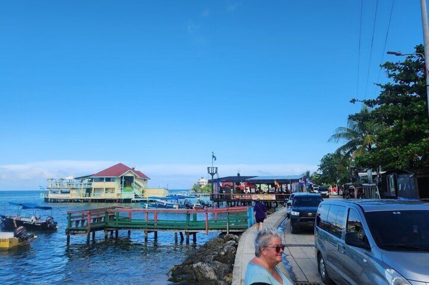 Roatan Private Custom Tour Chocolate Rum Sample
