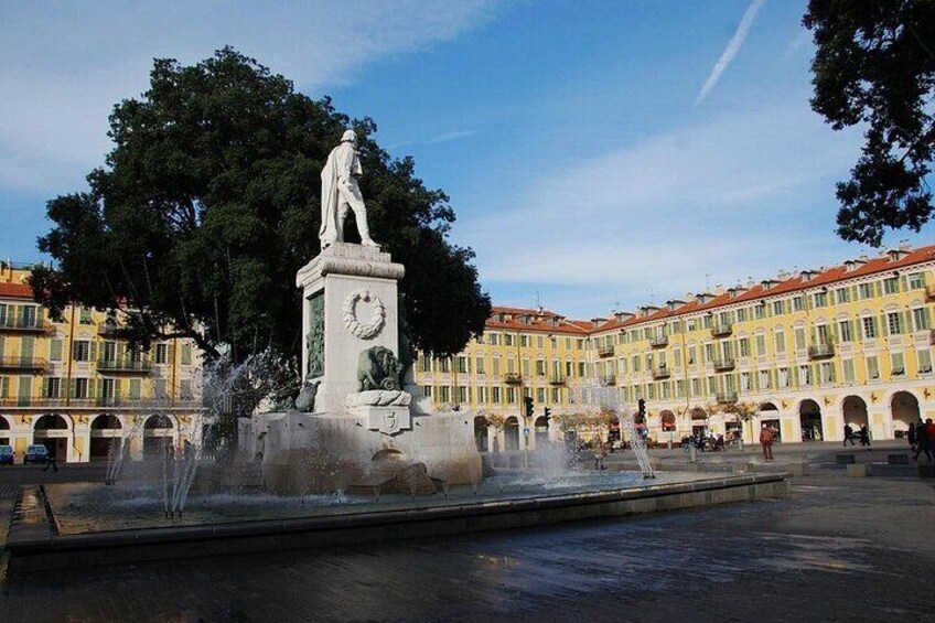 Walking Tour Nice in Spanish Vieux Nice and La Colline du Château
