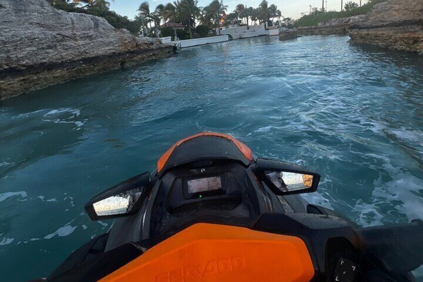 3 Hours Blue Island Escape Experience