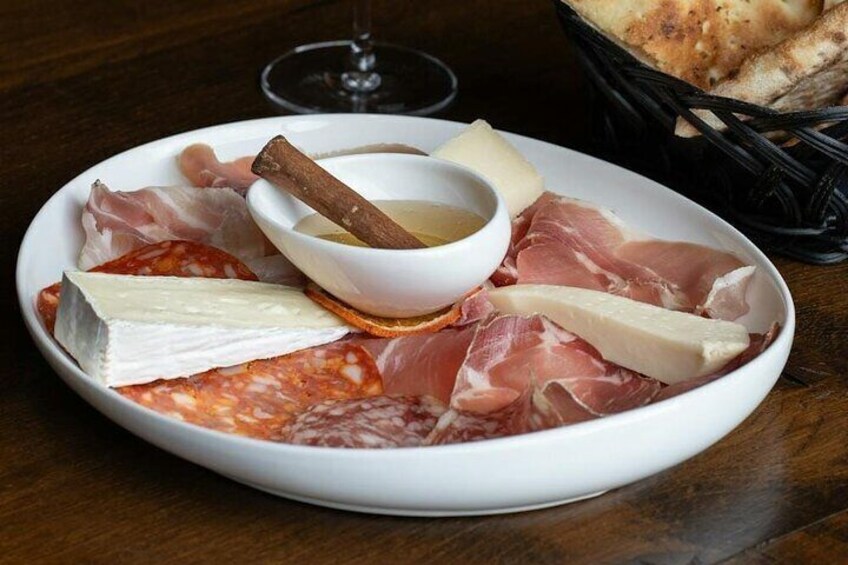 Loca meat tapas delicacies on platter
