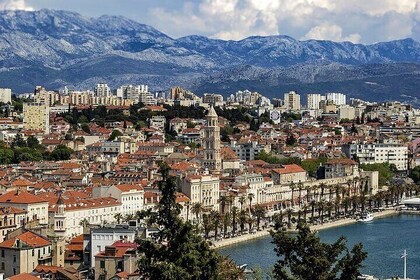 Private Tour to Trogir and Split from Zadar