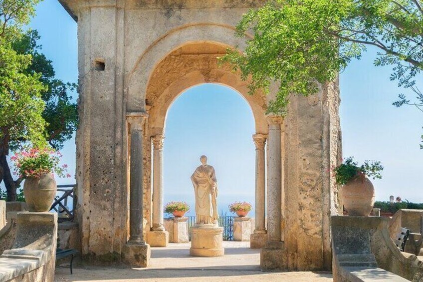 From Naples: Private Amalfi Coast Deluxe Tour