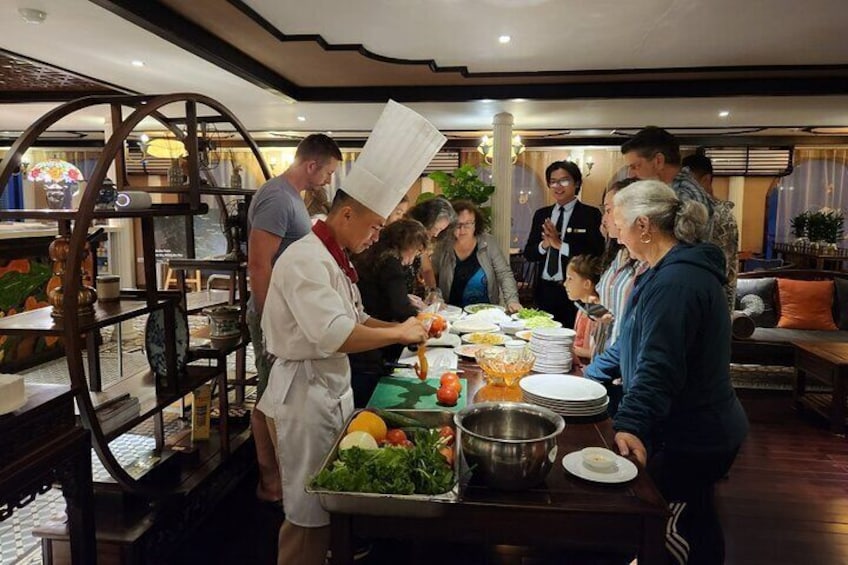 Cooking class in Halong Bay