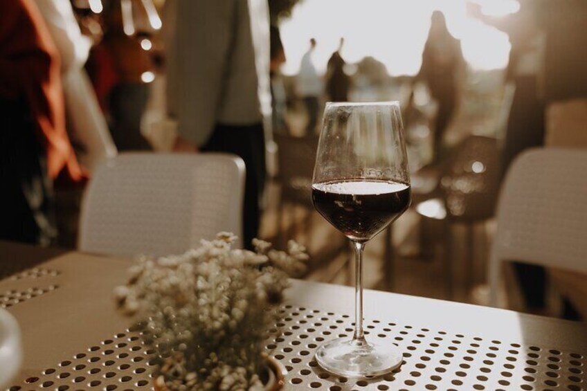 Trivial Tasting with Tasting of 3 Wines in Santa Bárbara de Nexe
