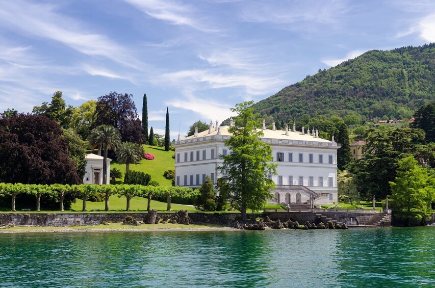 One-Day Experience: Como, Lugano & Bellagio with Private Boat Cruise