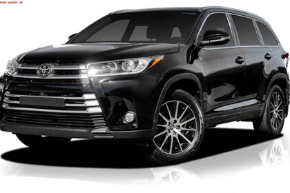 Private Day Trip to Hahndorf and McLaren Vale Bus