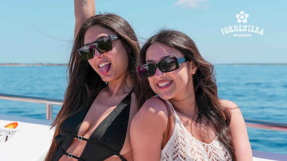 Picture 20 for Activity Ibiza: Boat Trip to Formentera with Open Bar and Paella