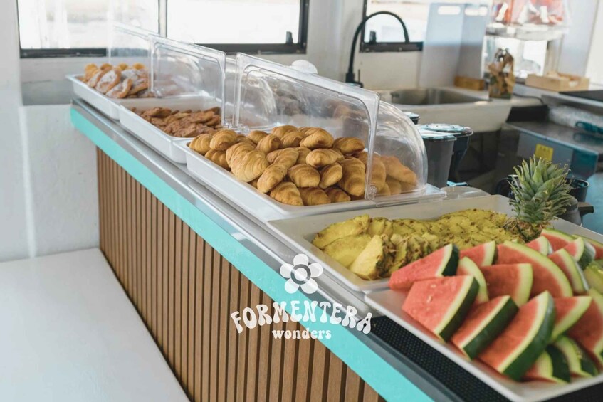 Picture 2 for Activity Ibiza: Boat Trip to Formentera with Open Bar and Paella