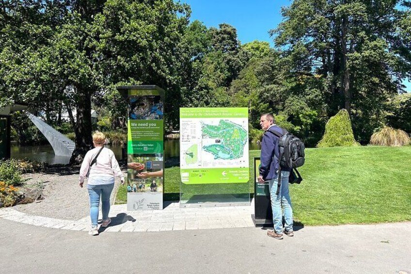 Christchurch City Top Spots Half Day Tour(Small Group Tour)