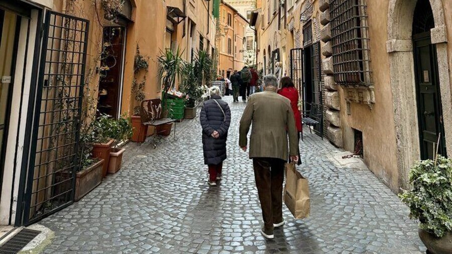 Highlights of Jewish Ghetto and Trastevere Walking Tour