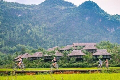 Mai Chau 1 giorno: Pedalare attraverso villaggi tranquilli, valli panoramic...