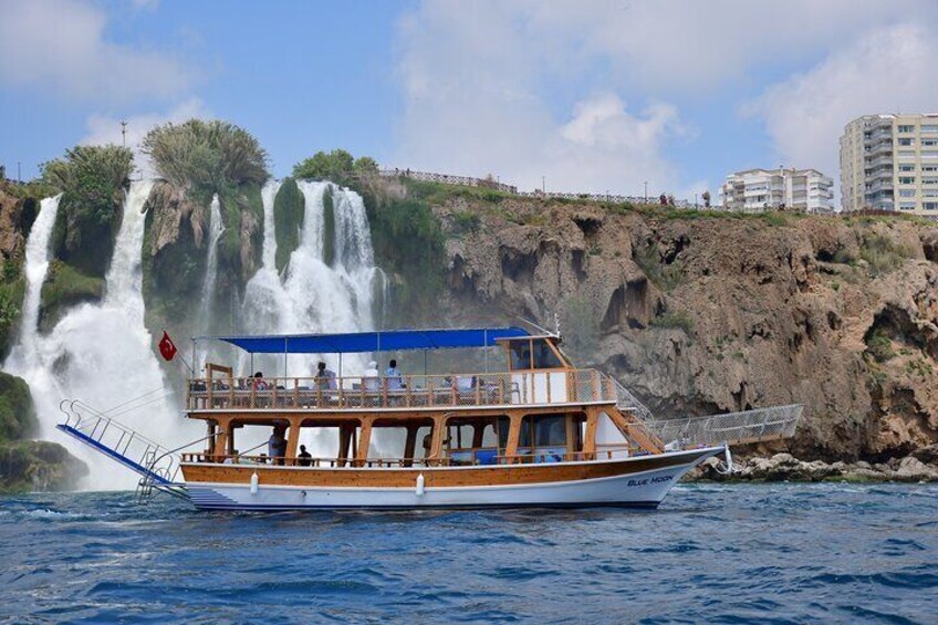 Would you like to see Antalya Lara Waterfall up close?