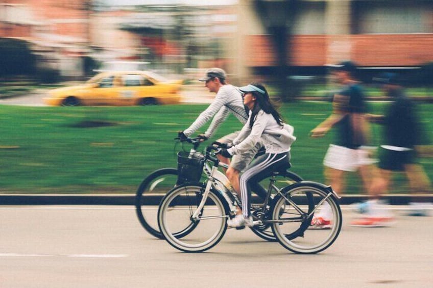 Madrid on Wheels Bicycle Tour
