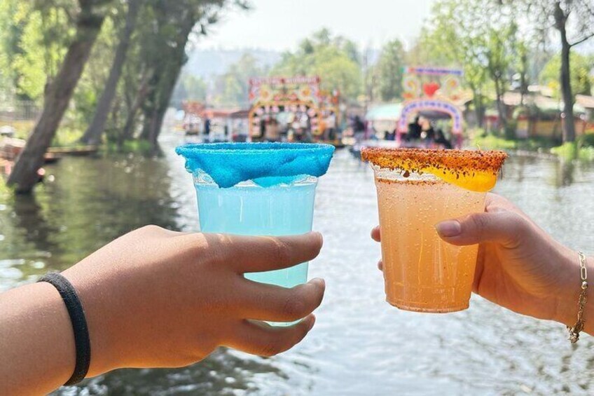 Mexican Festival and Drinks in Trajineras de Xochimilco 