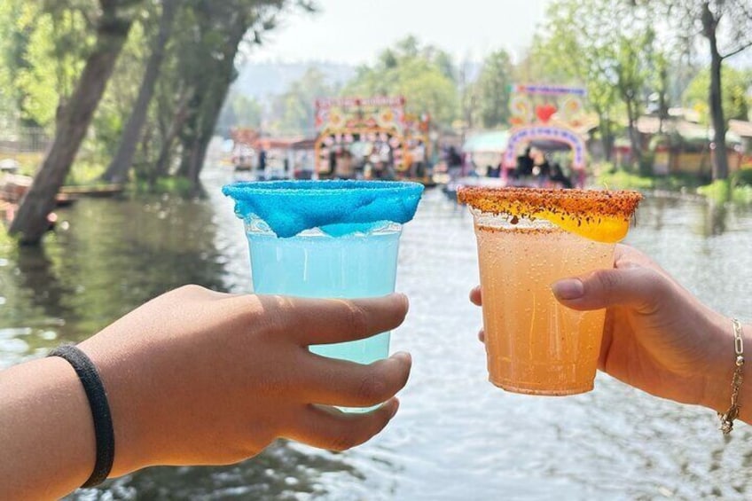 Mexican Festival and Drinks in Trajineras de Xochimilco