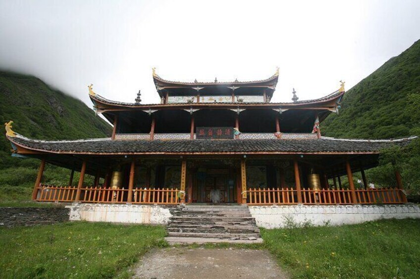 Huanglong Scenic Spot Ticket Booking