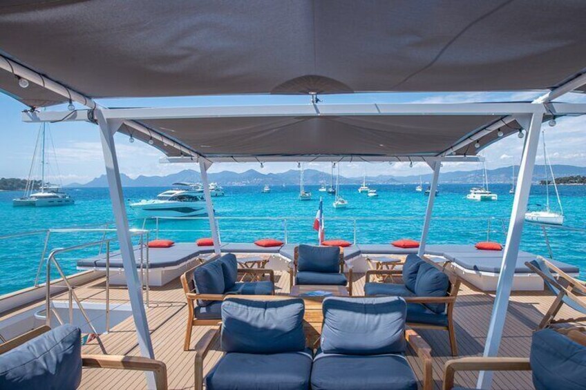 The Day Meals in Boat islands of Lerins Marina Bay of Angels