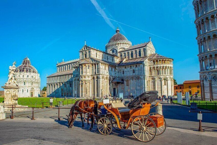 Self-guided Walking Tour of the Pisa City Tuscany