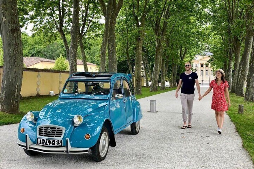 Private wine tour to Margaux in a classic car
