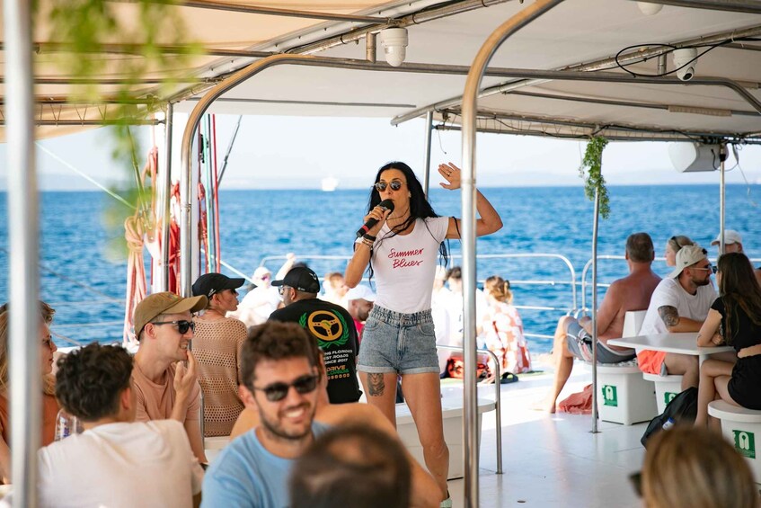 Picture 11 for Activity From Brač Island: Catamaran Tour with Food & Drinks