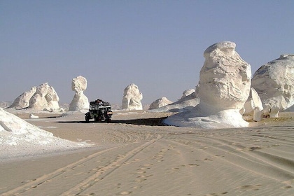 7 Days Package in Egypt Cairo and the Desert