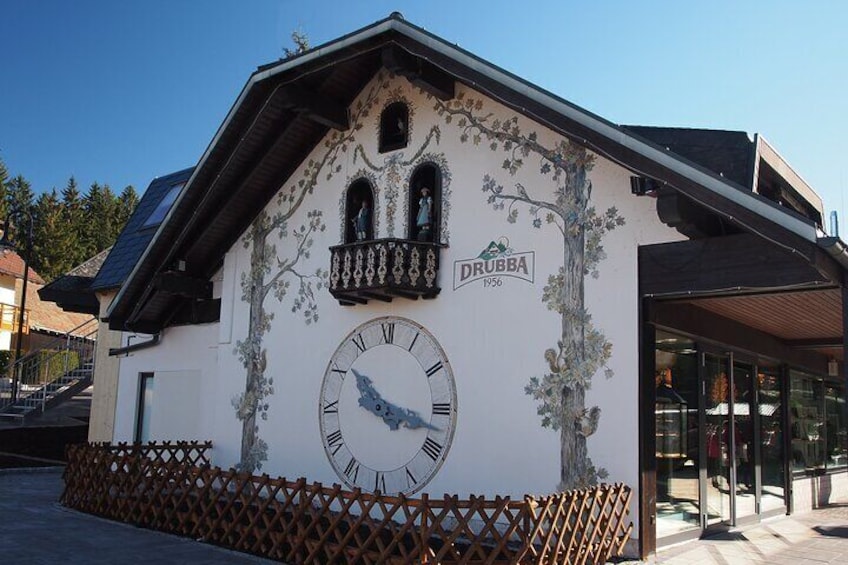 Biggest Cuckoo Clock in Town
