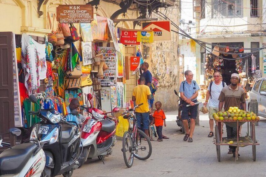 Stone Town & Spice Tour Experience W/ Lunch & Transfer - Zanzibar