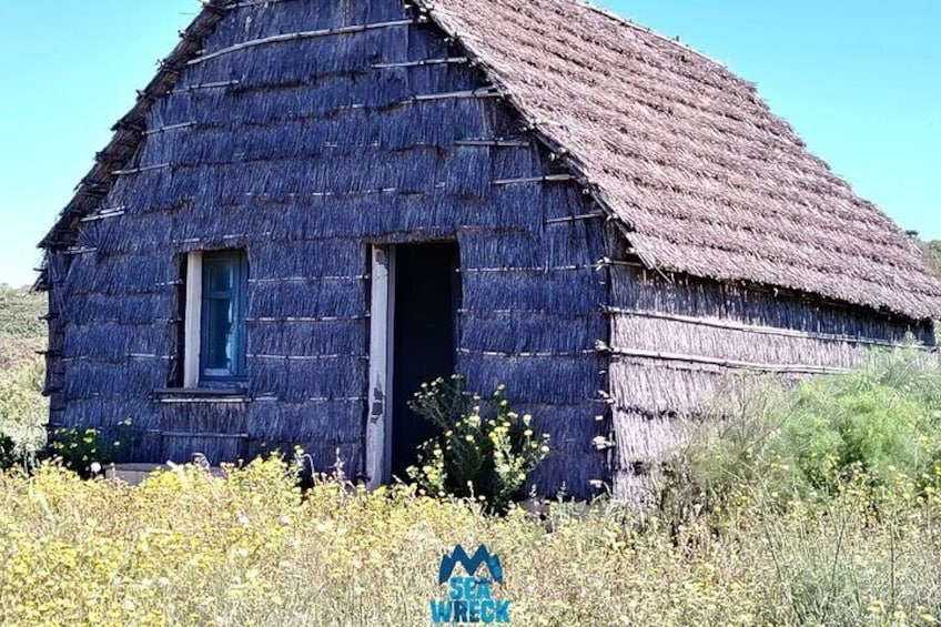 Hut in falasco