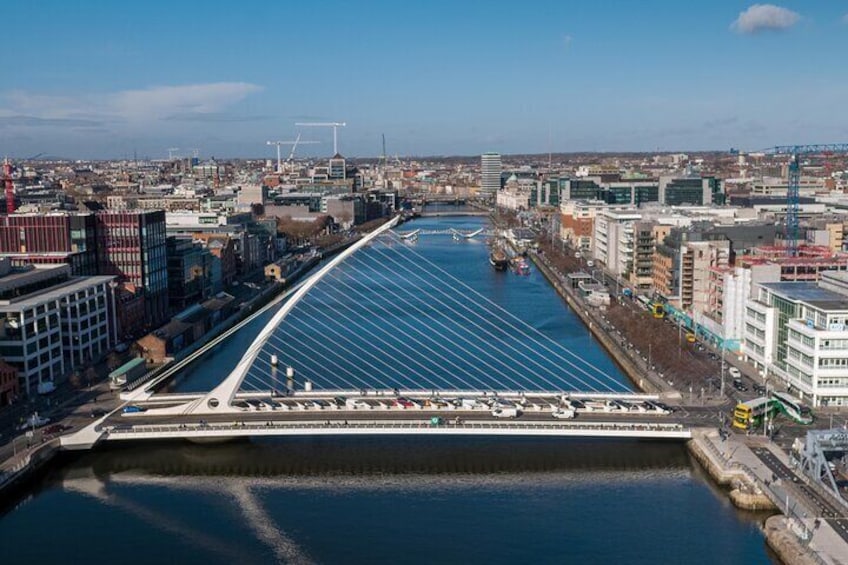 Private Dublin Iconic Landmarks and Hidden Gems Tour