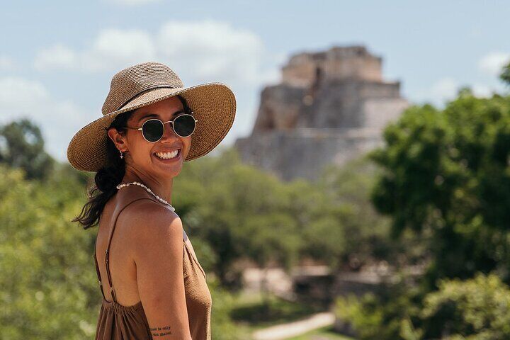 Uxmal, two Amazing Cenotes & Local Food Tour from Mérida