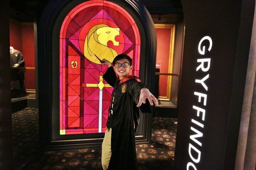 Krakow: Harry Potter Exhibition - Ticket, Transport in 5-Hour